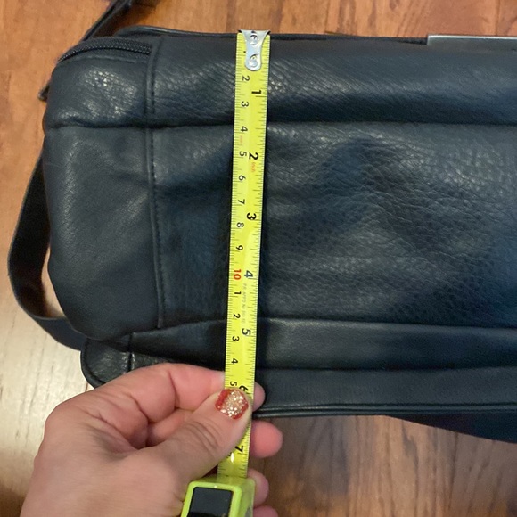 Black vinyl computer shoulder bag- gently used. - Picture 6 of 13